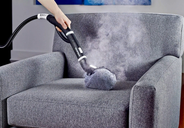 Top Reasons to Hire a Couch Washing Service for a Living Space